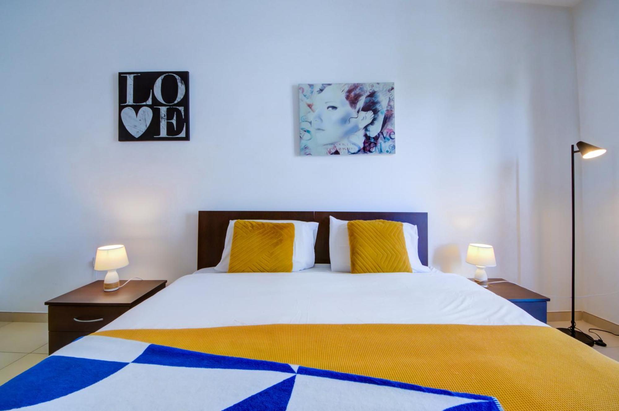 Stylish 2Br Apt With Balconies In St Julians, Paceville - Apt 6 By Vaganza Saint Julian's ภายนอก รูปภาพ
