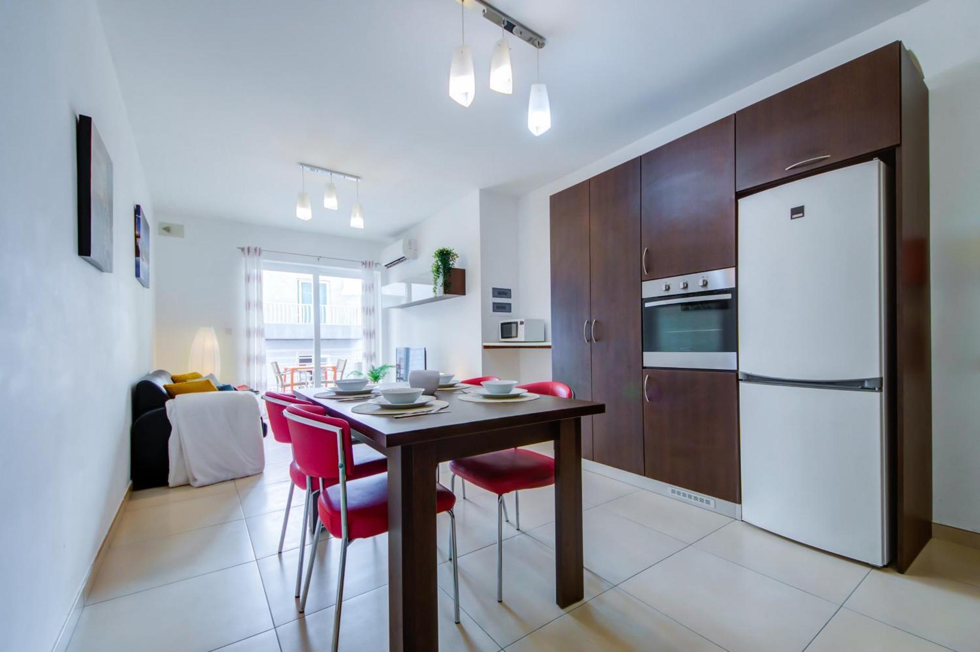 Stylish 2Br Apt With Balconies In St Julians, Paceville - Apt 6 By Vaganza Saint Julian's ภายนอก รูปภาพ