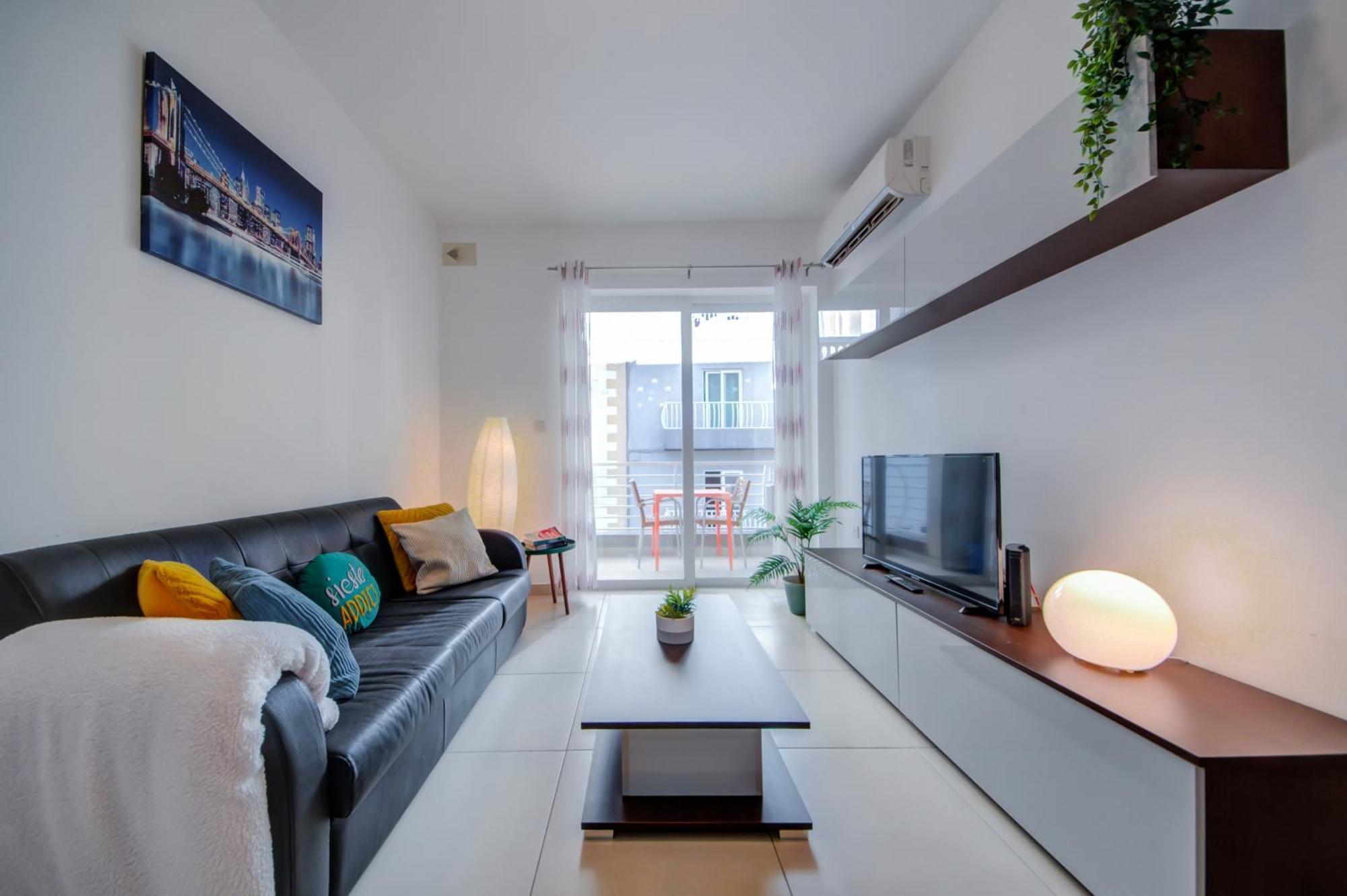 Stylish 2Br Apt With Balconies In St Julians, Paceville - Apt 6 By Vaganza Saint Julian's ภายนอก รูปภาพ